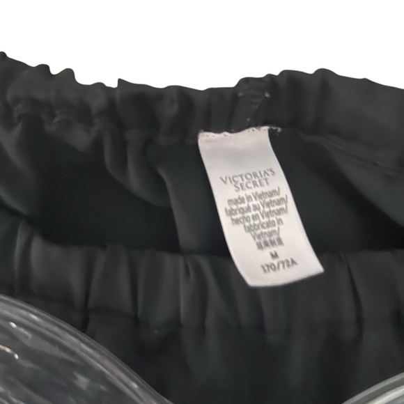 Victoria Secret Women Pijama Shorts Size M - Picture 2 of 4